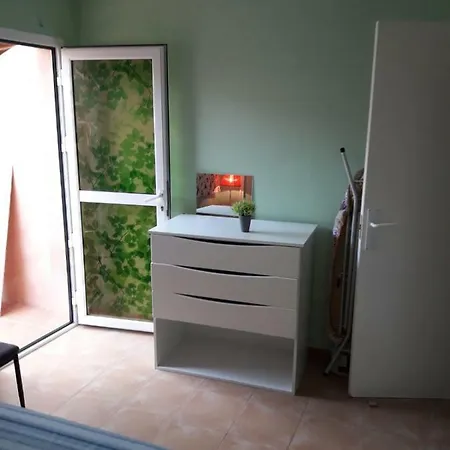 Art Апартаменты *