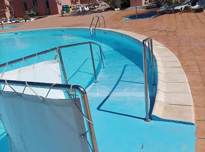 Art * كوستا دي أنتيجوا